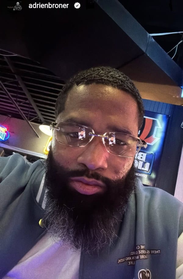 Adrien Broner accused of demanding drinks for photographs in Las Vegas