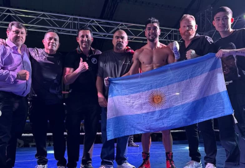Alejandro Silva and team