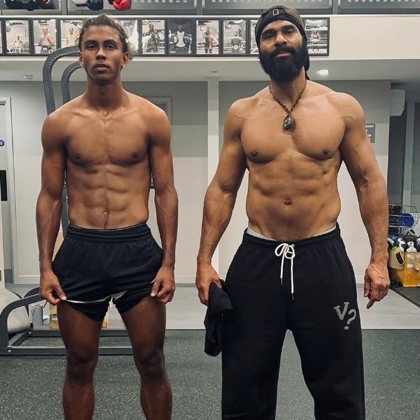 Cassius Haye and David Haye training