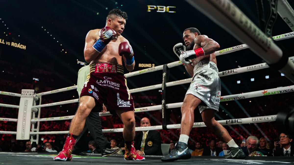 Cruz Drops Roach, Retains Interim WBC Title in Majority Draw