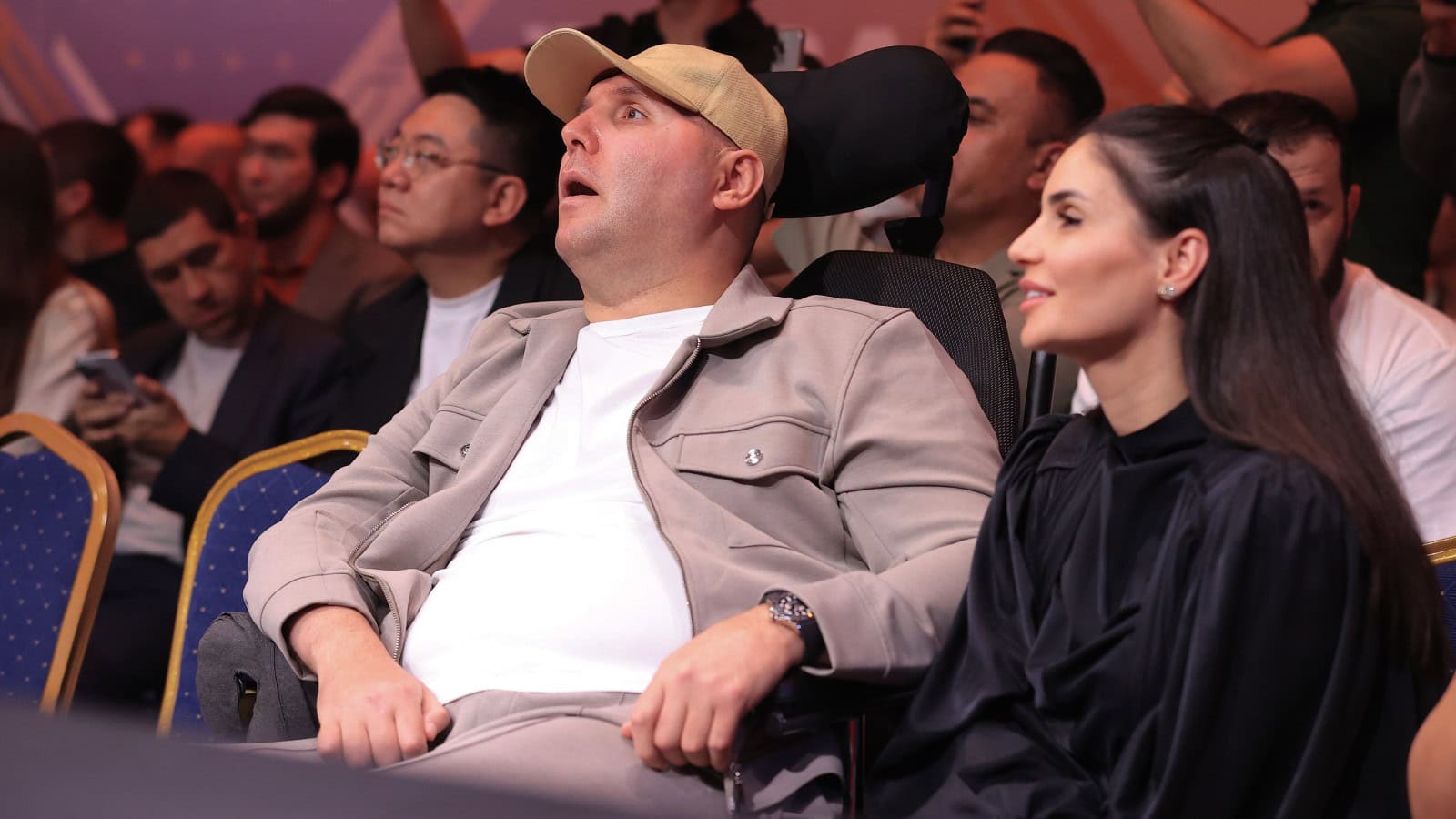 Magomed Abdusalamov Returns Ringside at Gassiev vs Pulev in Dubai