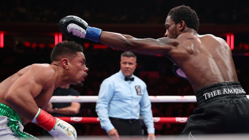 Keyshawn Davis lands a blow on Jamaine Ortiz in their New York fight
